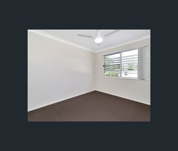 3/9 McCook Street, South Toowoomba, Qld 4350 - Photo 2
