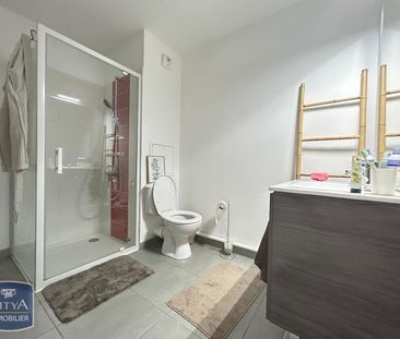 Location Appartement 3 pièces 62m² MONTLOUIS SUR LOIRE 37270 - Photo 3