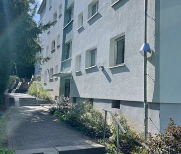 WBS erforderlich - 3-Zimmer-Wohnung mit Balkon und Keller auf ca. 6... - Photo 2