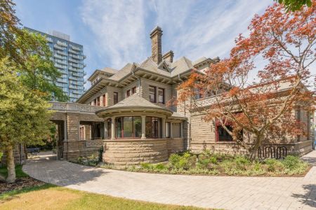 The Mansion — Studio - Photo 4