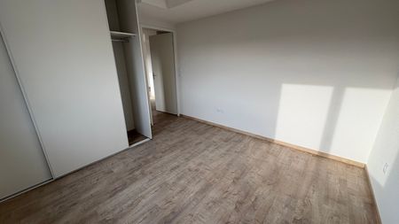 Location Appartement 2 pièces 42m² LABARTHE SUR LEZE 31860 - Photo 3