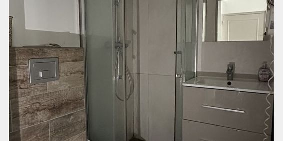 Location Studio rénové(e) Marseille 6ème - Photo 3