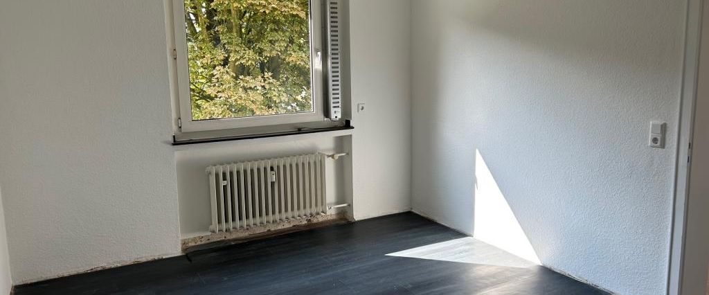 2- Zimmer mit Balkon -Citynah 100 Meter zur Rathaus-Galerie - Foto 1