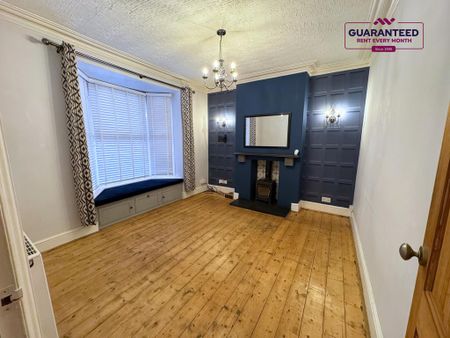 2 bedroom terraced house to rent - Photo 2