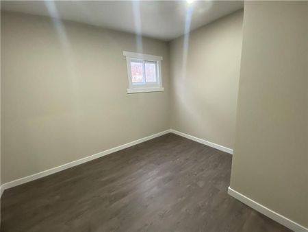 For Lease - 26 DACOTAH Street Unit# Main, St. Catharines, Ontario - Photo 3