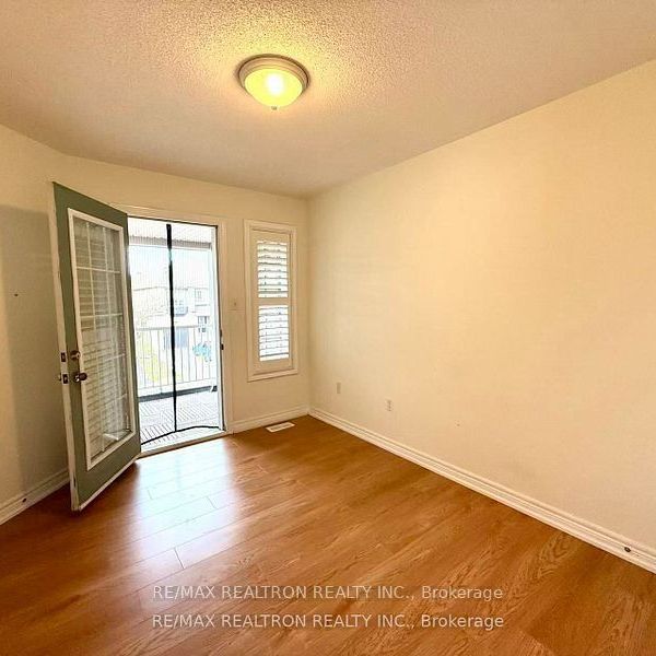 For Lease - 165 Warwick Crescent Unit# Main and Upper, Newmarket, Ontario - Photo 1