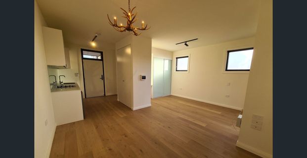 Comfort Meets Convenience - Photo 1