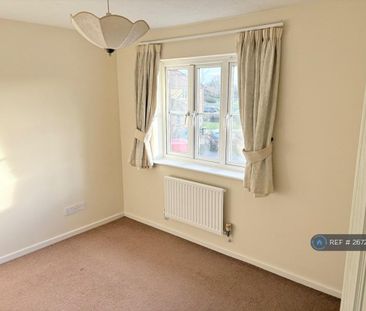 2 bedroom terraced house to rent - Photo 2