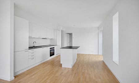 Strandparken 1 - Skøn og stor 4-værelses lejlighed med altan ved vandet - Foto 2