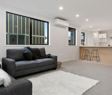 4/1043 Alexandra Street - Photo 2