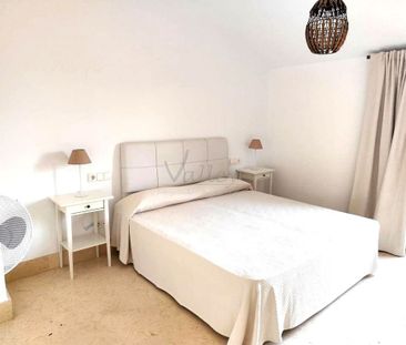 Luxury penthouse for rent in Sotogrande, Andalusia - Photo 1