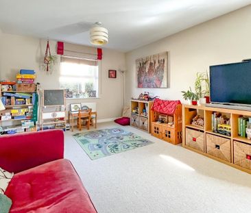 4 bedroom detached house to rent - Photo 3