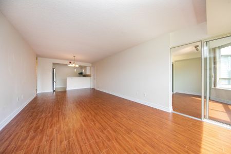 For Lease - 175 Cedar Avenue Unit# #302, Richmond Hill, Ontario - Photo 5