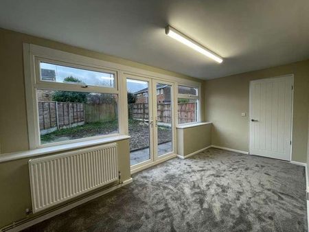 Vanguard Close, Birmingham, B36 - Photo 5