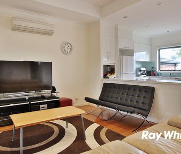 2/286 Springfield Road, Nunawading - Photo 2