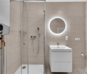 Pronájem zrekonstruovaného moderního bytu - Fotografie 5