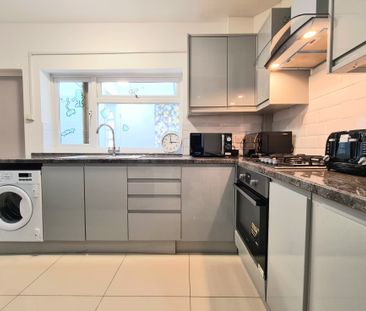 Laleham Road, London SE6 - Photo 6