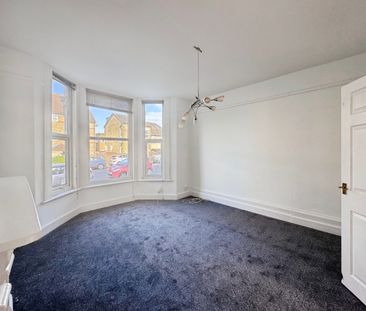 Southchurch Avenue, Southend-On-Sea - Photo 1