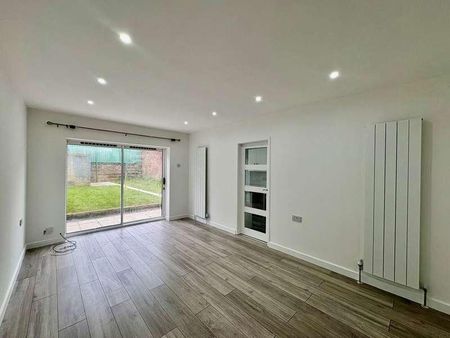 Addison Road, Brierley Hill, DY5 - Photo 3