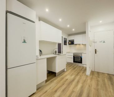 Avinguda Meridiana, Barcelona, Catalonia 08027 - Photo 1