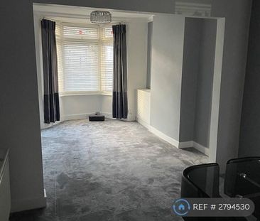 3 bedroom terraced house to rent - Photo 1