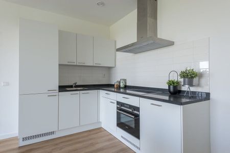 Appartement te huur: Loevesteinlaan 375-E 2533 AM Den Haag - Photo 2