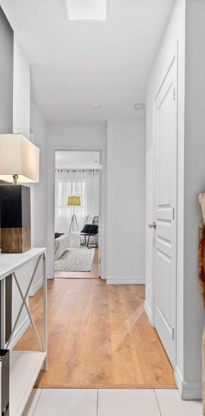 4 1/2 a louer Appartement logement condo Chateauguay ascenseur Monteregie - Photo 1