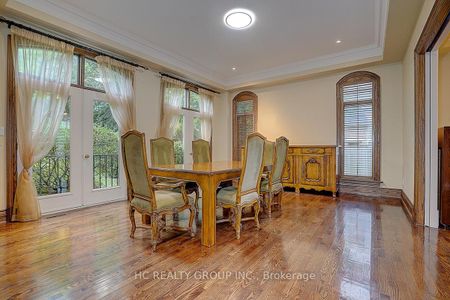 193 The Bridle Path - Photo 3