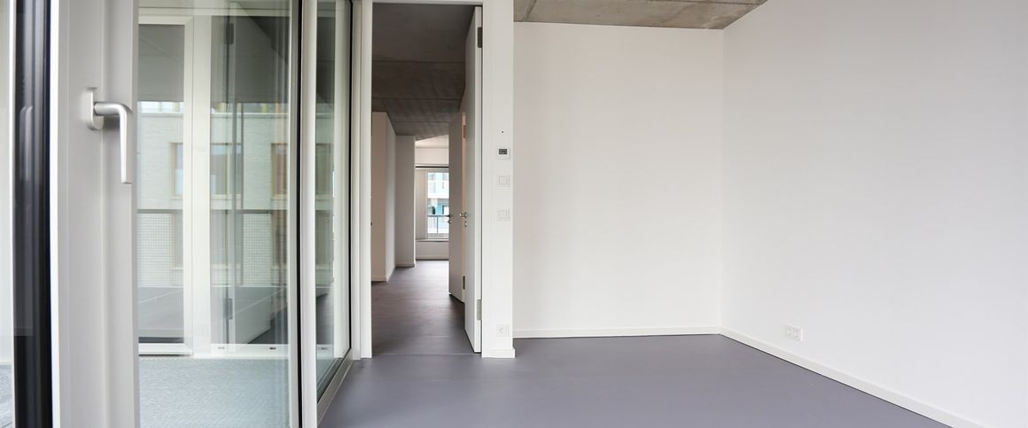 Cleverer Grundriss mit geräumiger Loggia in Mitte *SOFORT BEZUGSFERTIG* - Foto 1