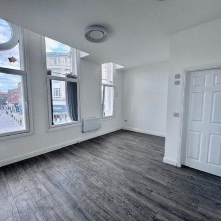 Knowsley Street, Bolton BL1 - Photo 1