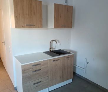 Location appartement 1 pièce - 35m² à Thonon les bains (74200) - Photo 5