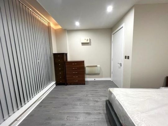 3 bedroom flat to rent - Photo 1