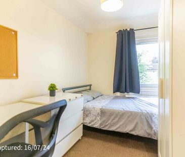 7, Hewley Avenue - Photo 4