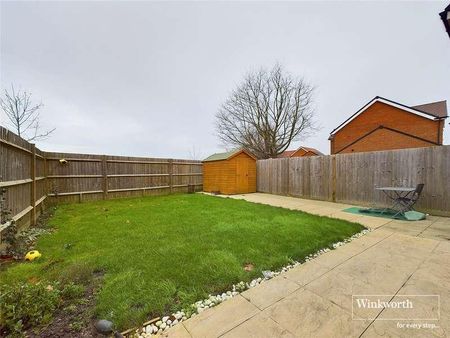 Newlands Close, Shinfield, Reading, RG2 - Photo 2