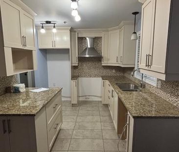 Condo a louer a Laval / Condo for rent in Laval - Photo 1