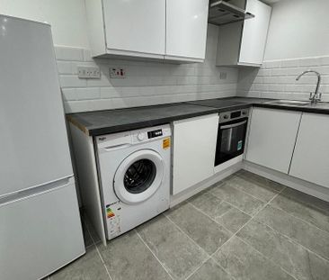 1 bedroom flat to rent - Photo 6