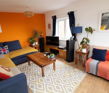 3 Bedroom House - Photo 1