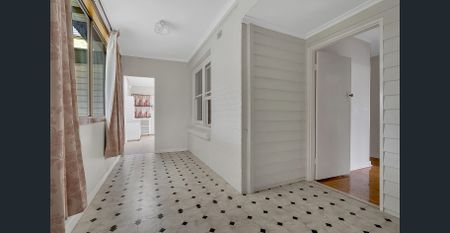 Four Bedroom Home! - Photo 3