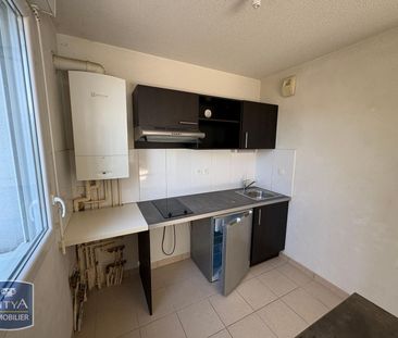 Location Appartement 2 pièces 35m² FLEAC 16730 - Photo 2