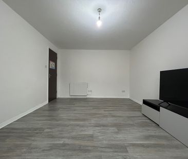 Princes Gardens, Liverpool, L3 - Photo 4