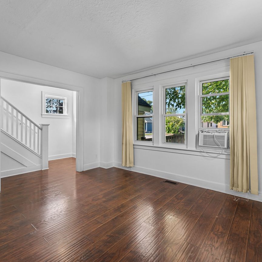 For Lease - 53 Cady Street, Welland, Ontario - Photo 1