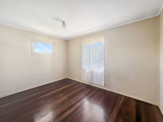 CORNER BLOCK FAMILY HOME - Photo 1