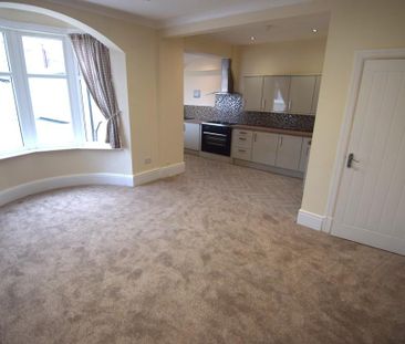4 bedroom terraced house to rent - Photo 1