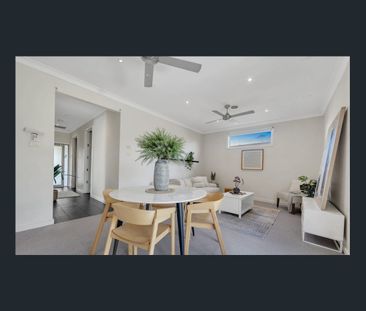 Charming 3-Bedroom Home in a Convenient Location! - Photo 2