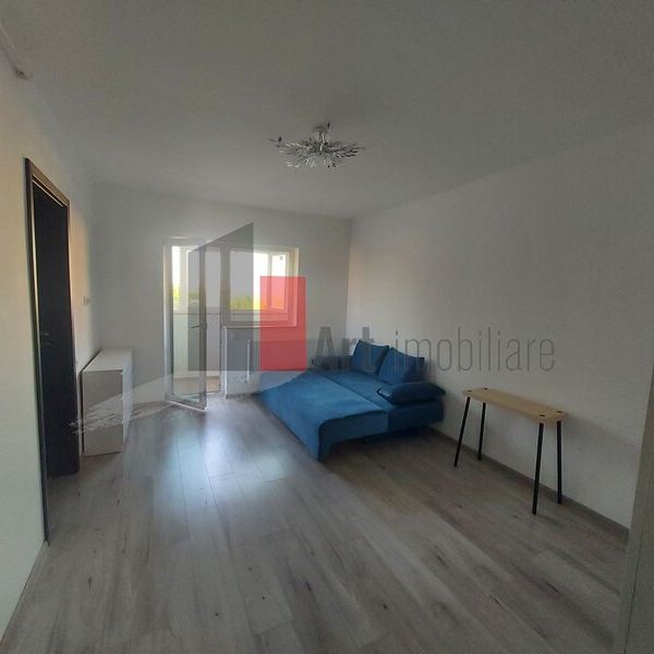 Aparatorii Patriei- Garsoniera de inchiriat- cu centrala - Fotografie 1