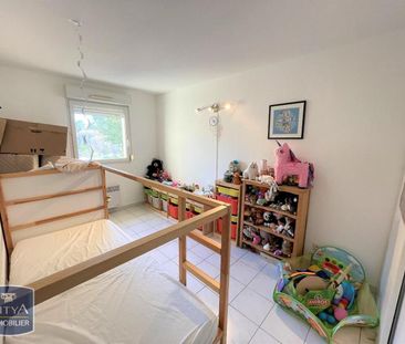 Location Appartement 3 pièces 62m² AVIGNON 84000 - Photo 2