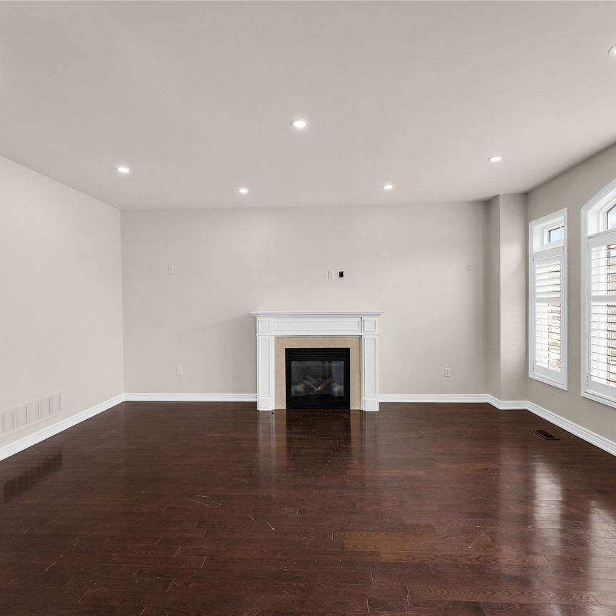 For Lease - 1784 Fairport Road, Pickering, Ontario - Photo 1