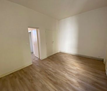 Location Appartement 2 pièces 40m² BORDEAUX 33000 - Photo 5