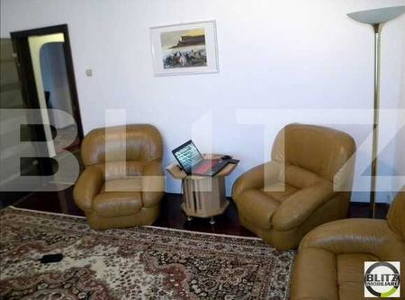 Inchiriere 4 camere, semidecomandat, 93 mp, mobilat si utilat, zona Plopilor! - Fotografie 4