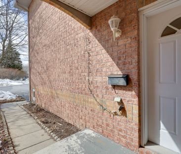 For Lease - 50 Windcrest Court, Kanata, Ontario - Photo 3